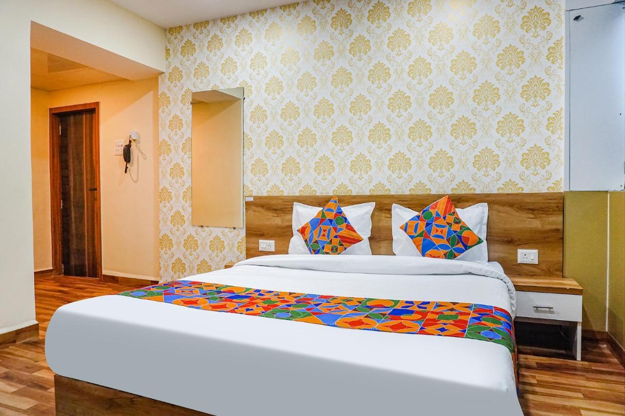 Fabhotel Tan Square - Nr Eon It Park بونة المظهر الخارجي الصورة